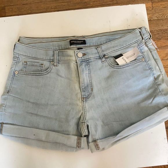 Banana Republic Denim Shorts - Picture 1 of 6